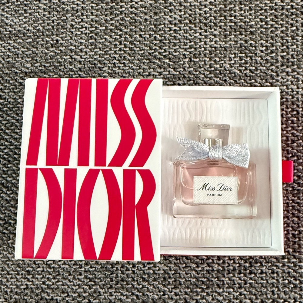 Dior Miss Dior Parfum New Release 5 ml 0.17 FL OZ Travel Size Miniature New - Picture 5 of 12